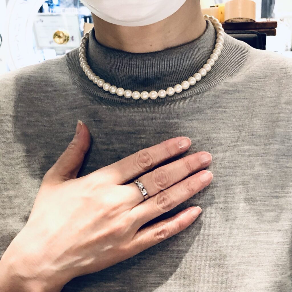 お母様形見の平打ち金指輪と真珠ネックレスのリフォーム画像